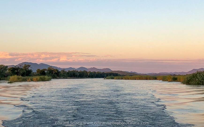 Wildlife image from photo safari with edward selfe in lower zambezi national park.