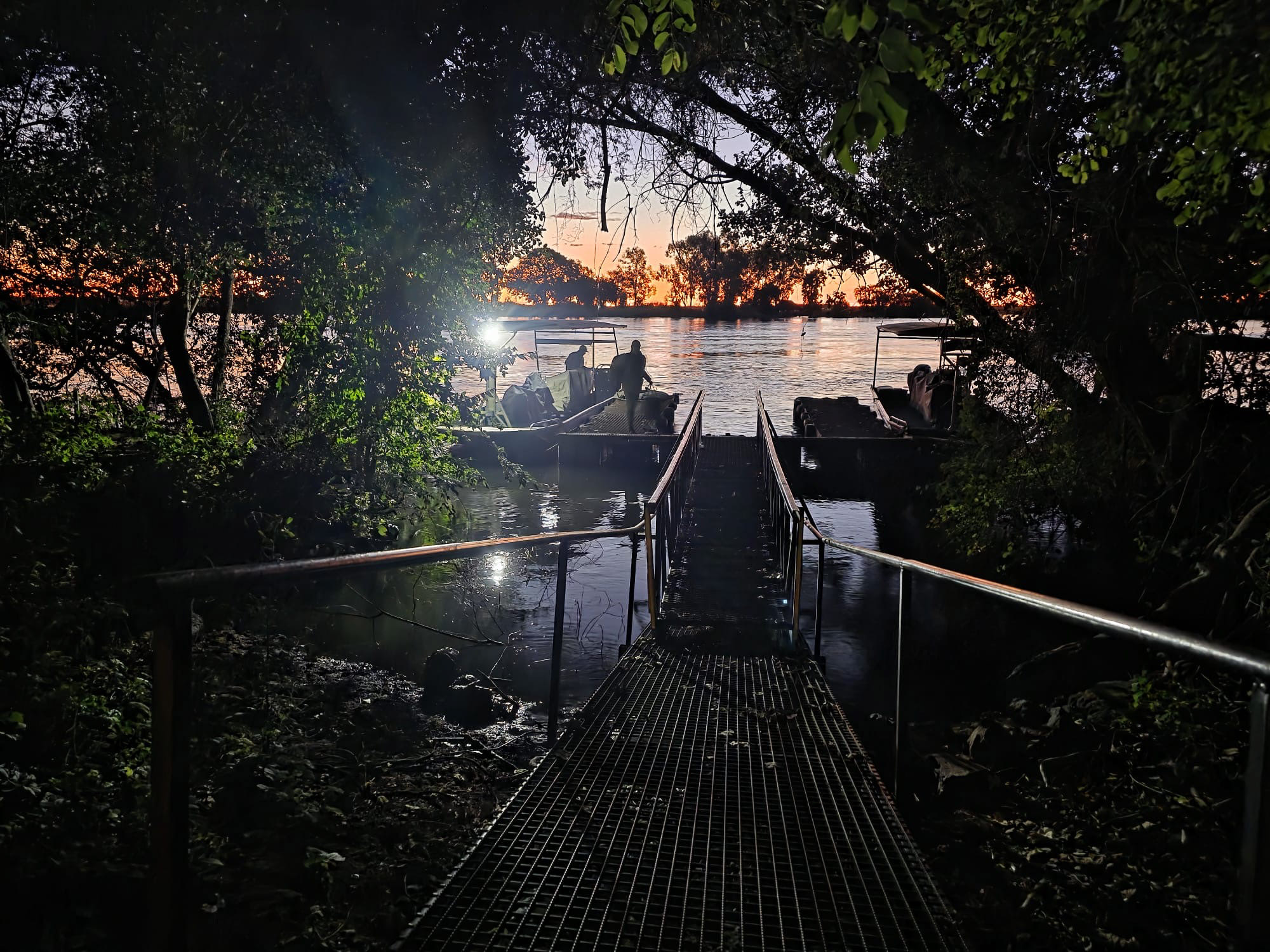 260513_0559_17825